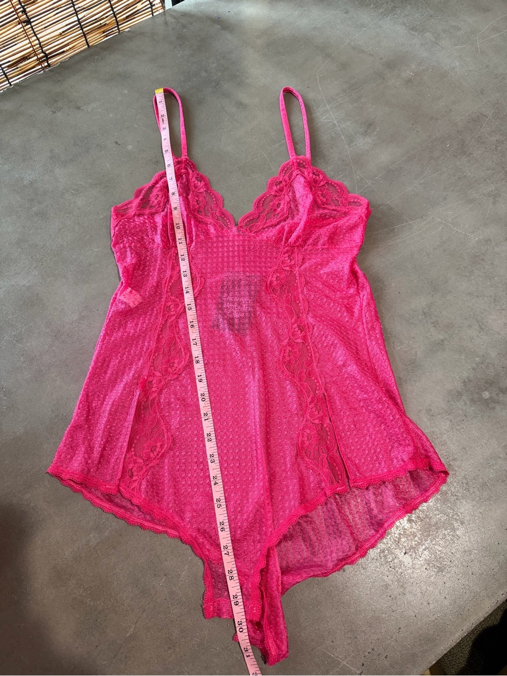 Vintage Lace Chemise Slip in Hot Pink - Picture 7 of 7